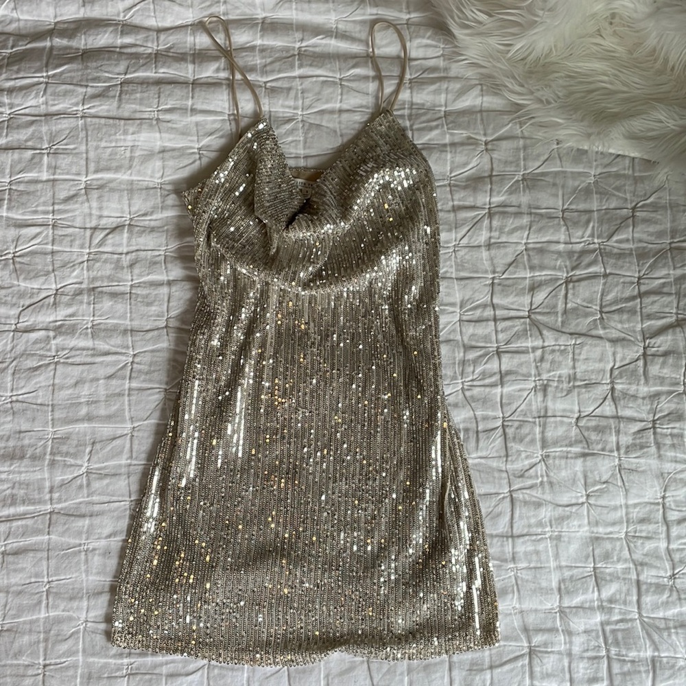 Gorgeous silver sequin cowl neck Stargaze dress by 12th Tribe ✨🌵